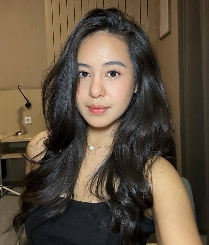 Ananda T R Profil Ananda Zhafira, Pacar Baru Okin yang Lagi Disorot | IDN Times