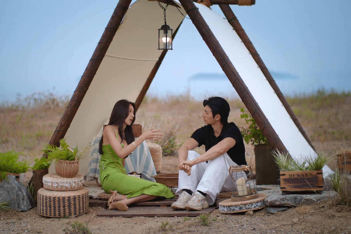 Still cut dating show Single's Inferno 5