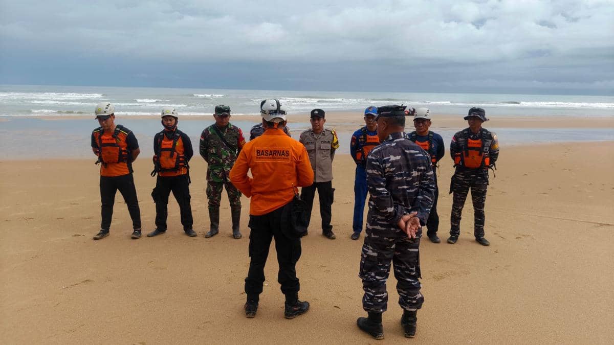 Korban tenggelam ditemukan meninggal dunia. 