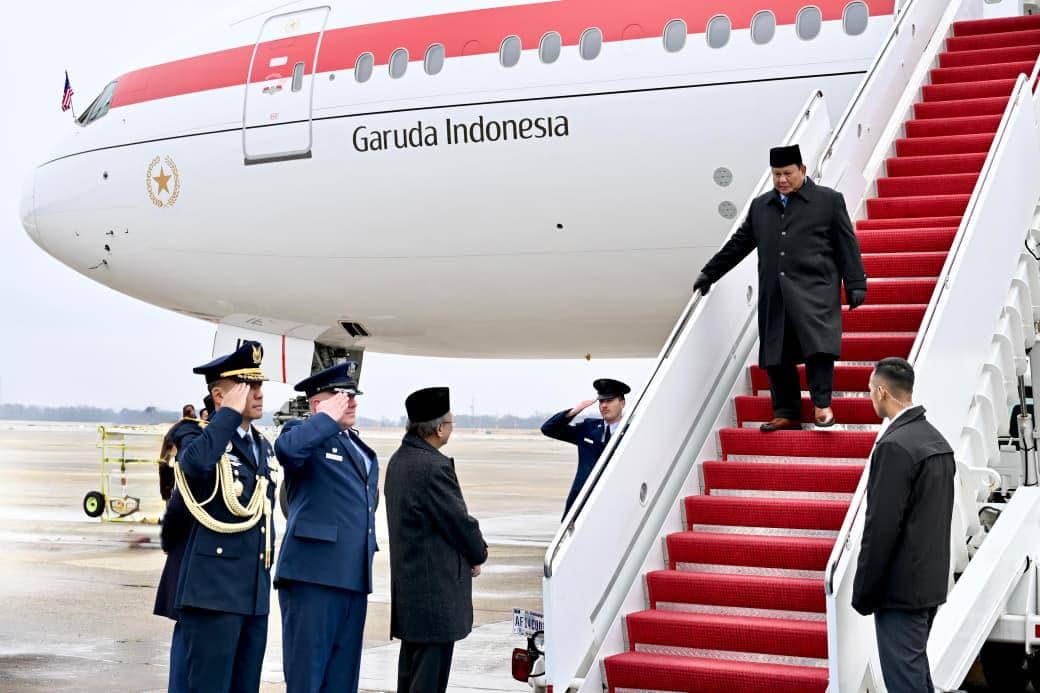 Presiden Prabowo Subianto tiba di Amerika Serikat pada Selasa (17/2/2026) (dok. BPMI Sekretariat Presiden)
