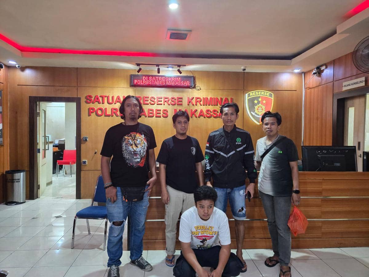 Polisi tangkap pemuda berinisial A (18) terduga pelaku pembusuran terhadap korban RP (18). (Dok. Jatanras Polrestabes Makassar).