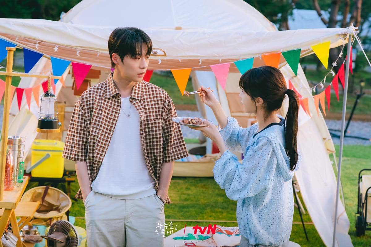 cuplikan drakor Our Universe