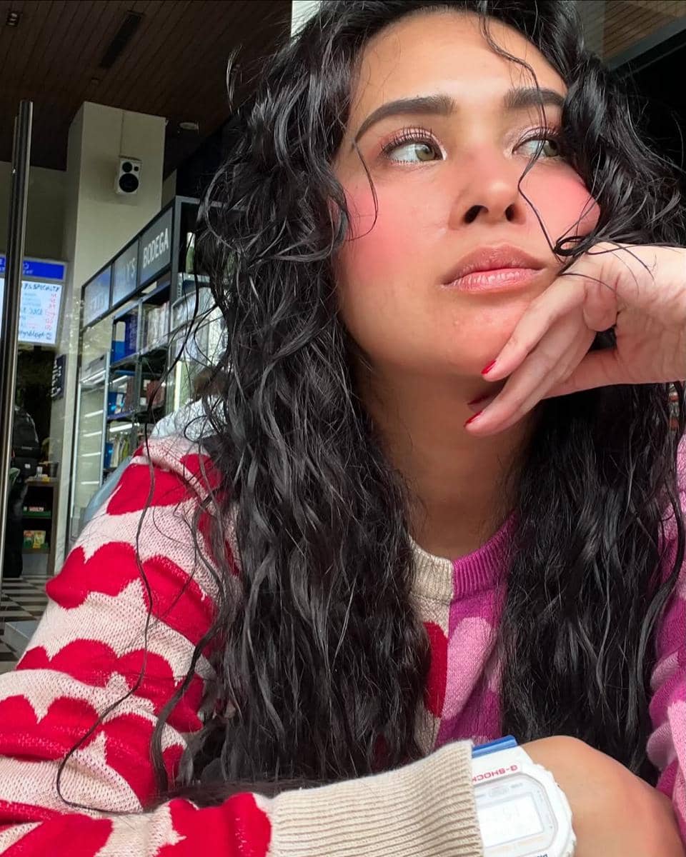 inspirasi flawless makeup look ala Ayushita 