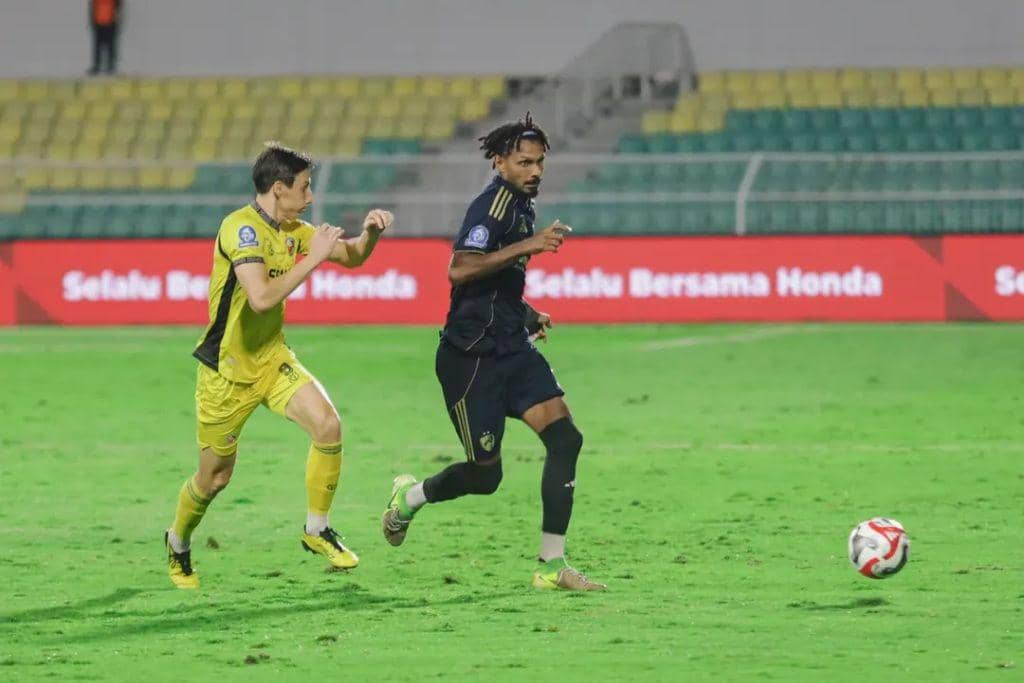 PSM Makassar versus Semen Padang di musim 2025/2026.