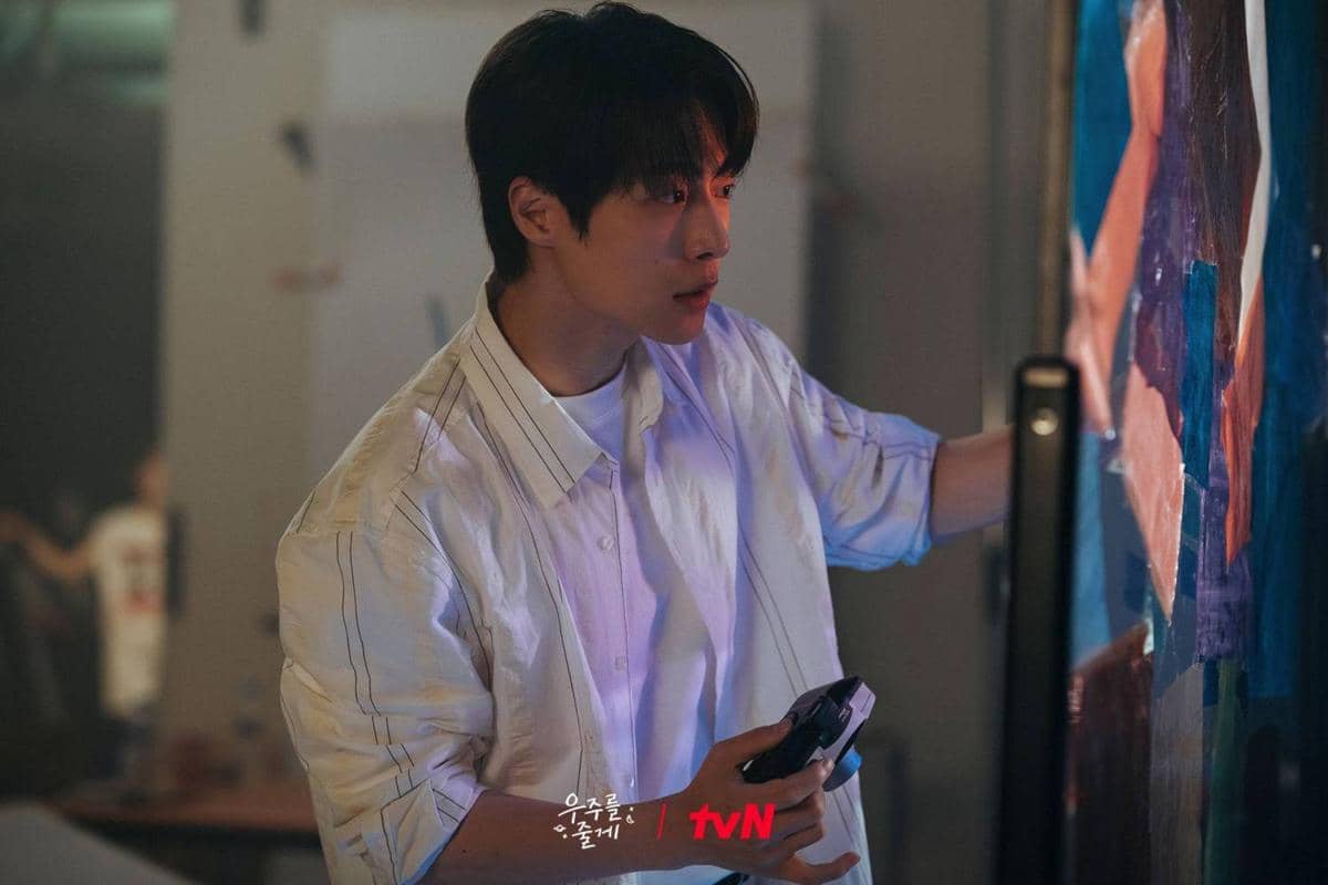 Cuplikan drama Korea Our Universe