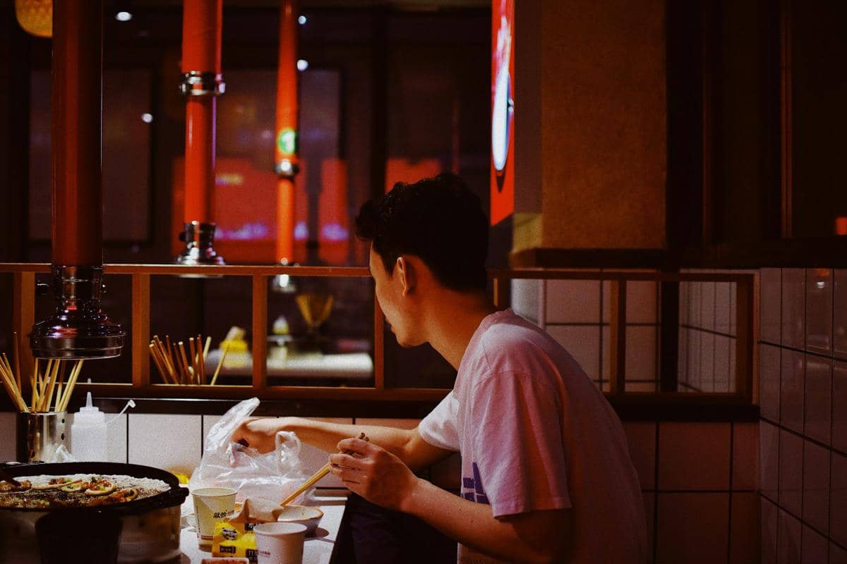 ilustrasi makan malam