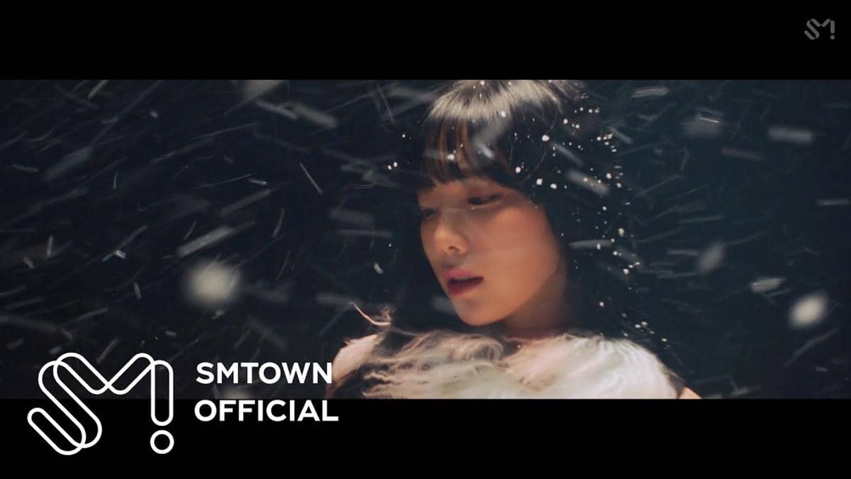 cuplikan MV "This Christmas"