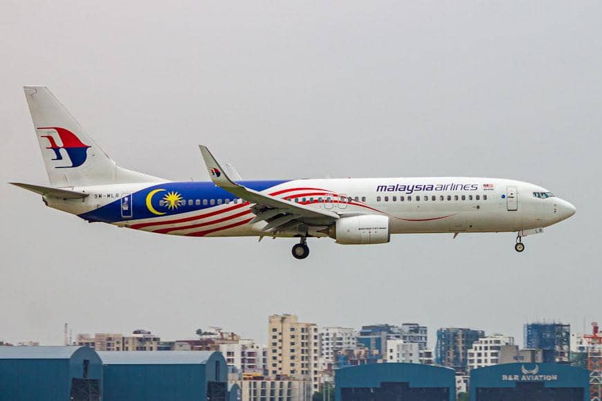 Berapa Tas yang Boleh Dibawa ke Bagasi Kabin Malaysia Airlines?