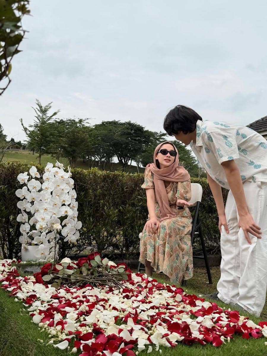 BCL berziarah ke makam mendiang Ashraf Sinclair