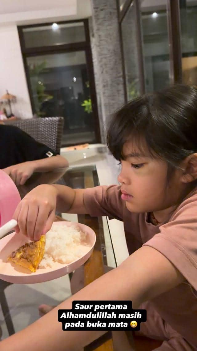 Anak Seleb Sahur di Hari Pertama Ramadan 2026