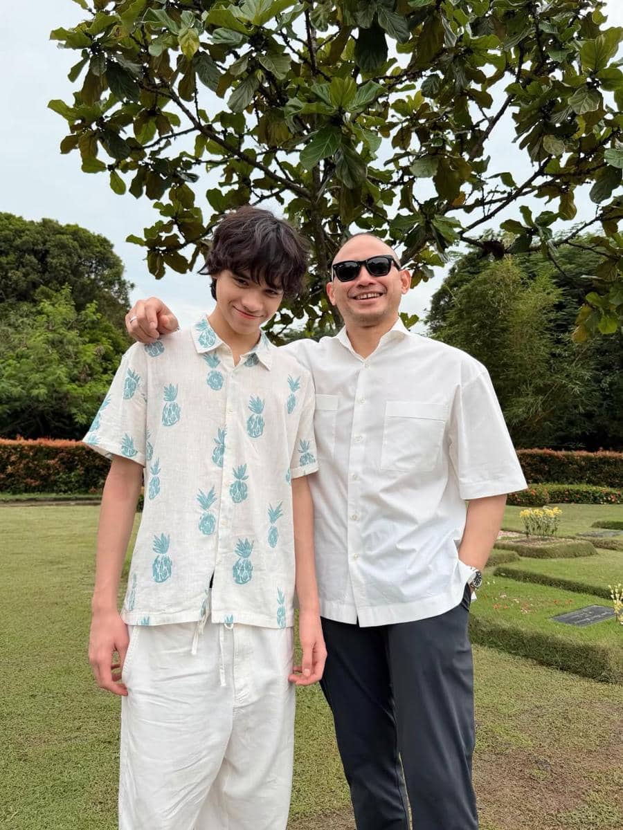 BCL berziarah ke makam mendiang Ashraf Sinclair