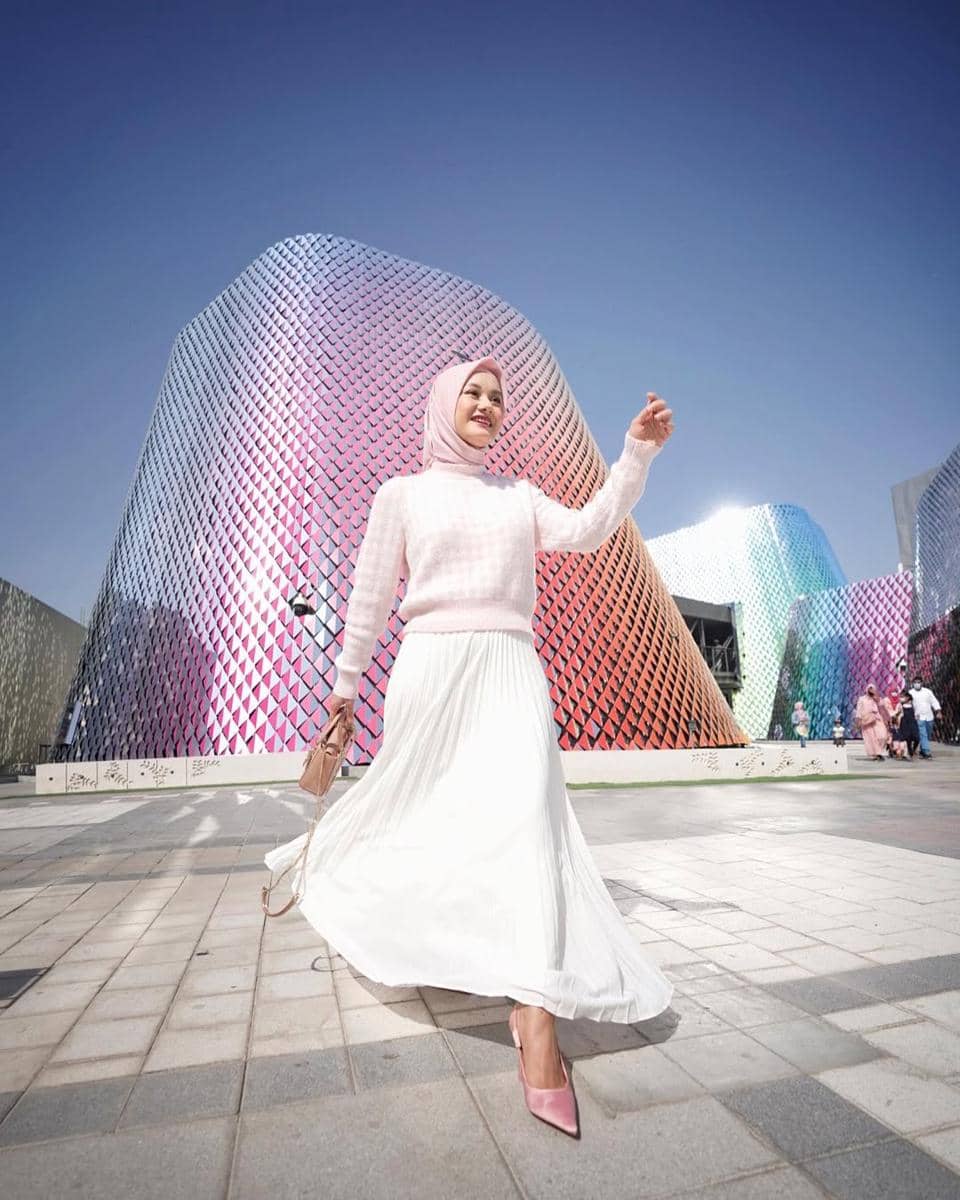 Mix and Match White Outfit ala Dinda Hauw