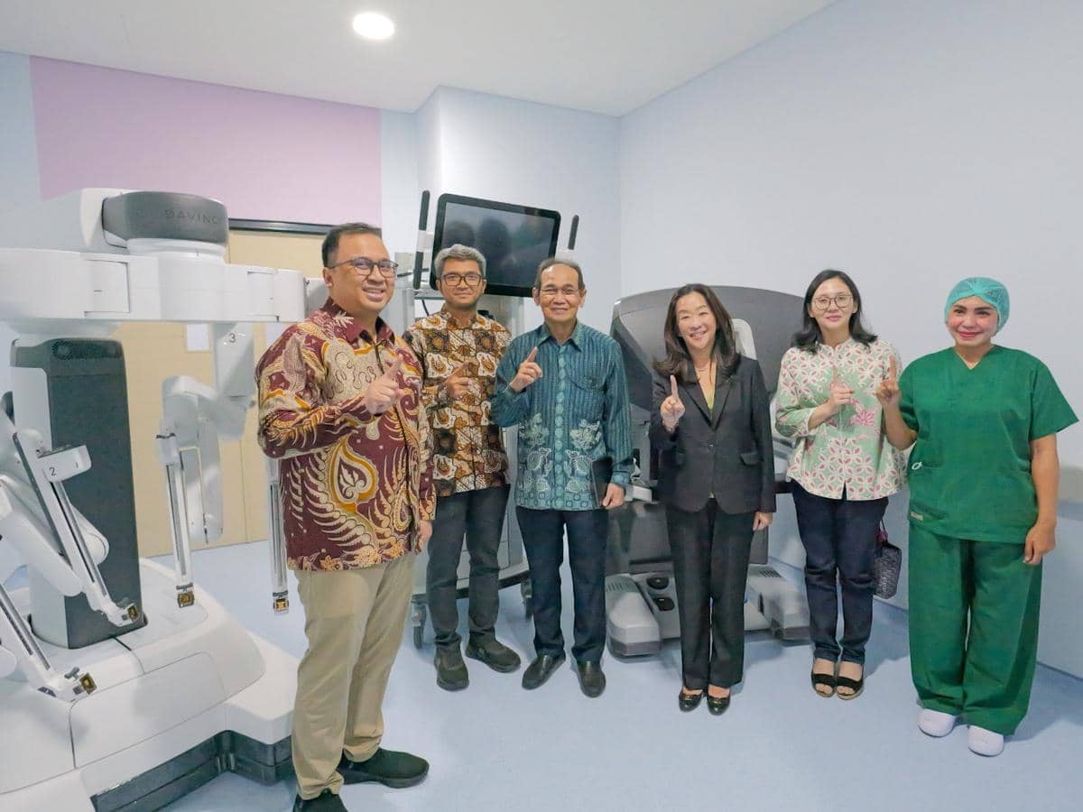 peluncuran Summit Robotic & Endourology Institute Eka Hospital (IDN Times/Rifki Wuda)