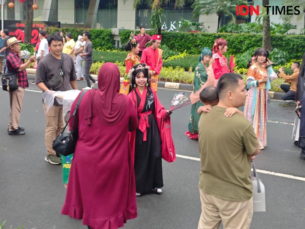 Potret kemeriahan pawai Imlek di acara “Ride to Luck” (Join the Journey, Catch the Luck) pada Selasa (17/2/2026) di SCBD