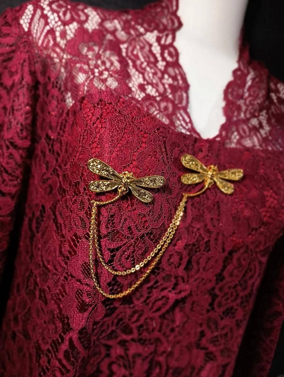 gaya Febby Rastanty di pernikahan adiknya