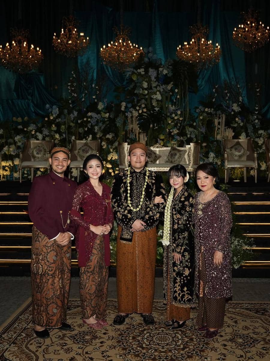 potret pernikahan ipar Febby Rastanty 