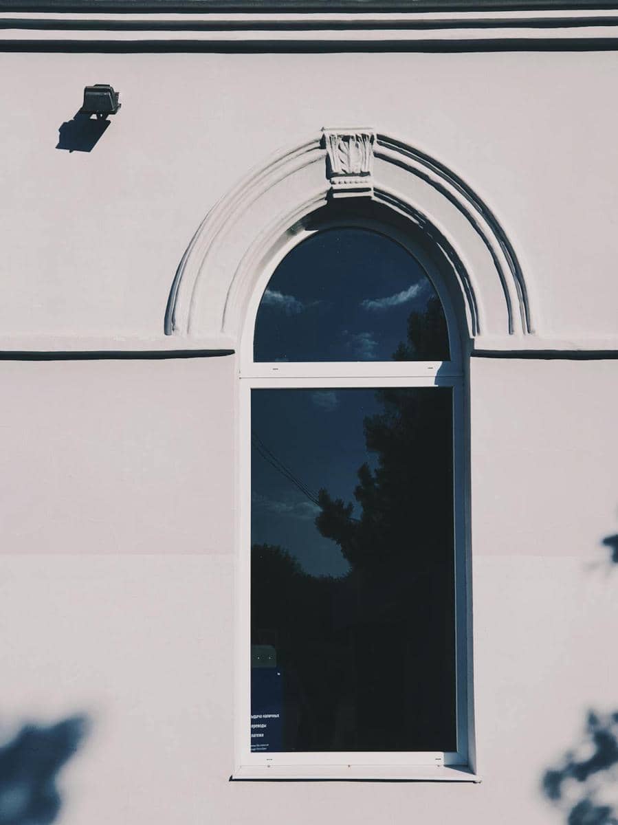 desain jendela arched