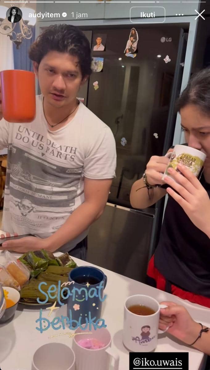 potret artis buka puasa perdana di Ramadan 2026