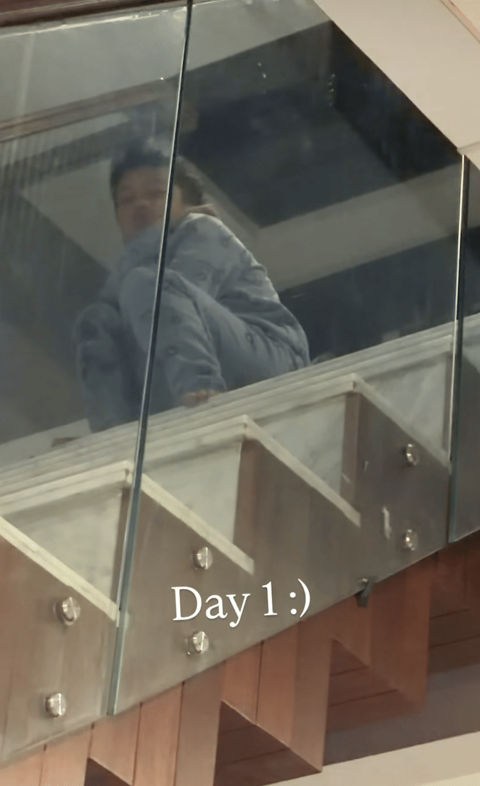 momen sahur pertama artis