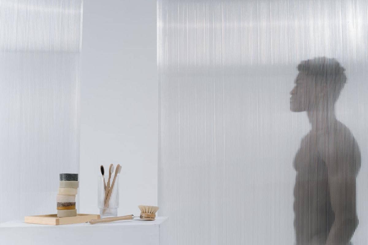 ilustrasi mandi junub 