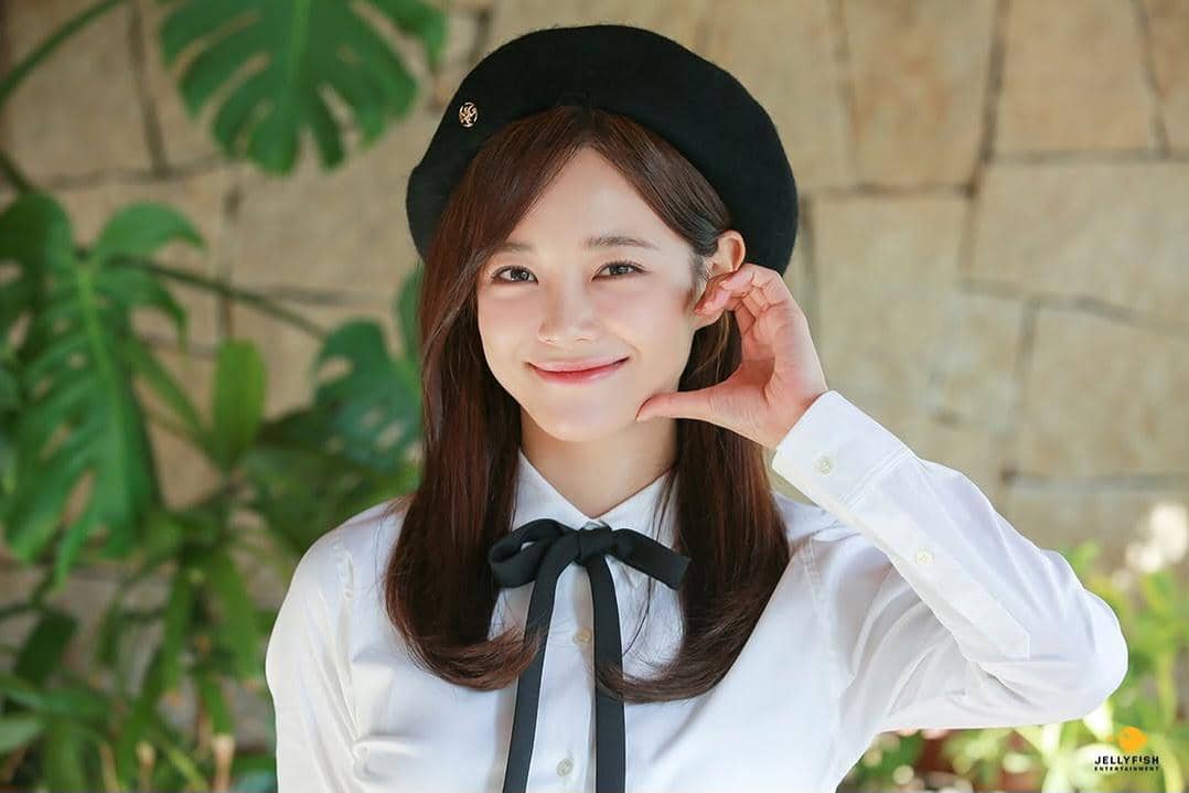 Kim Se Jeong Dikabarkan Tinggalkan Jellyfish, Agensi Buka Suara
