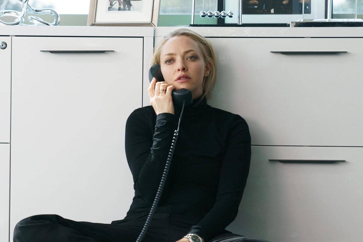 adegan dalam serial The Dropout