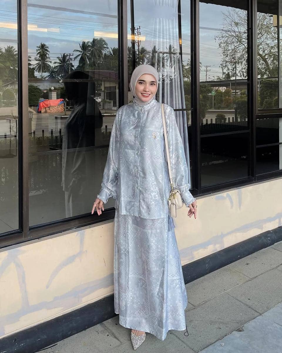 OOTD Lebaran ala Lisna Feri