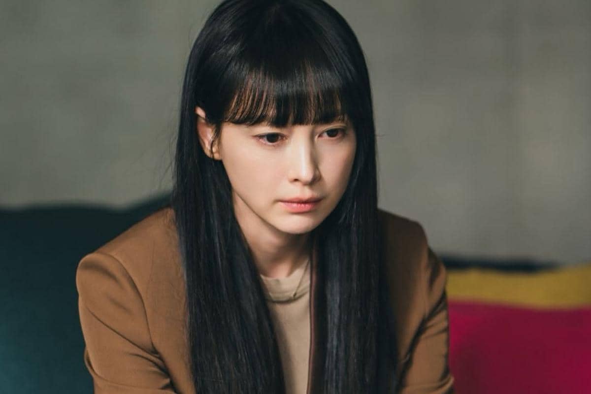 3 Gejala Trauma Pelecehan Seksual yang Dialami Yoon Ra Young di Honour