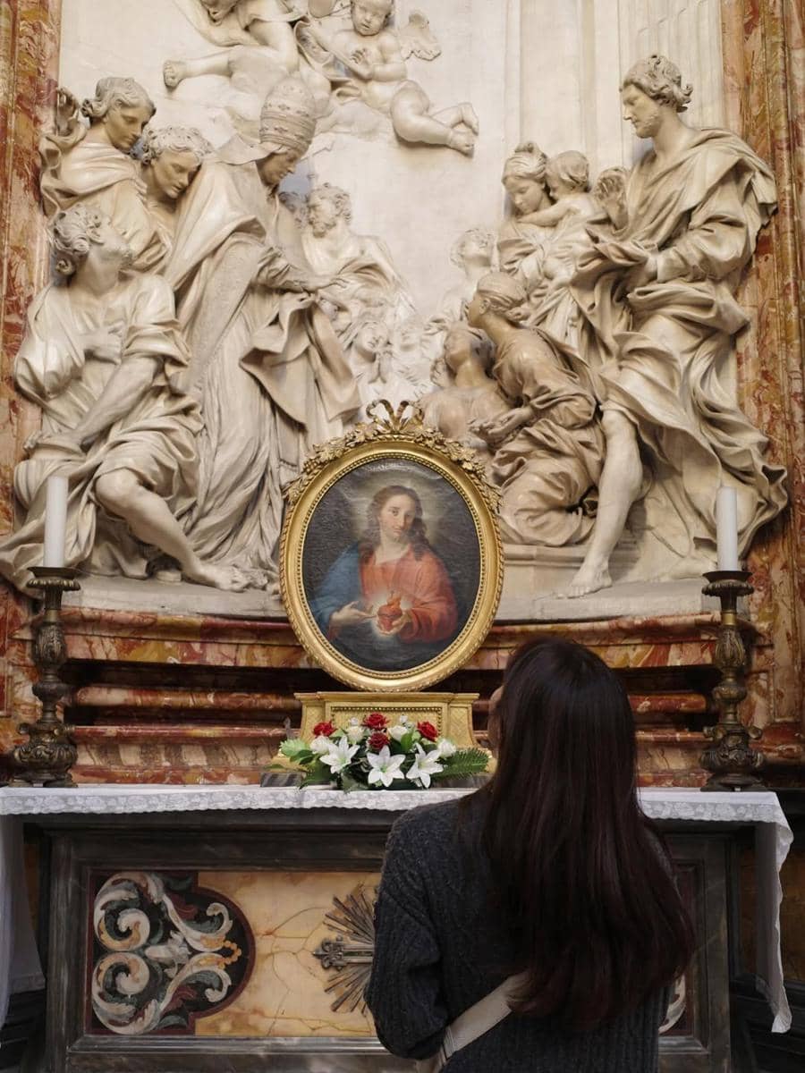 Cinta Brian berkeliling kota Roma bareng Gisella Anastasia