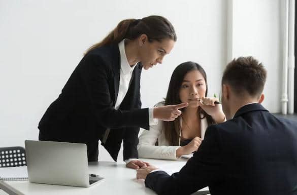 ilustrasi mengelola emosi dengan baik