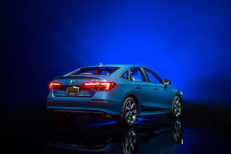 Honda Civic Hybrid Borong Penghargaan di AS