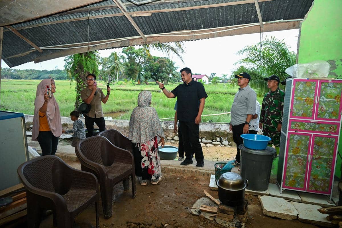 Gubsu buka puasa bersama korban terdampak banjir di Sorkam 1.jpg.jpeg