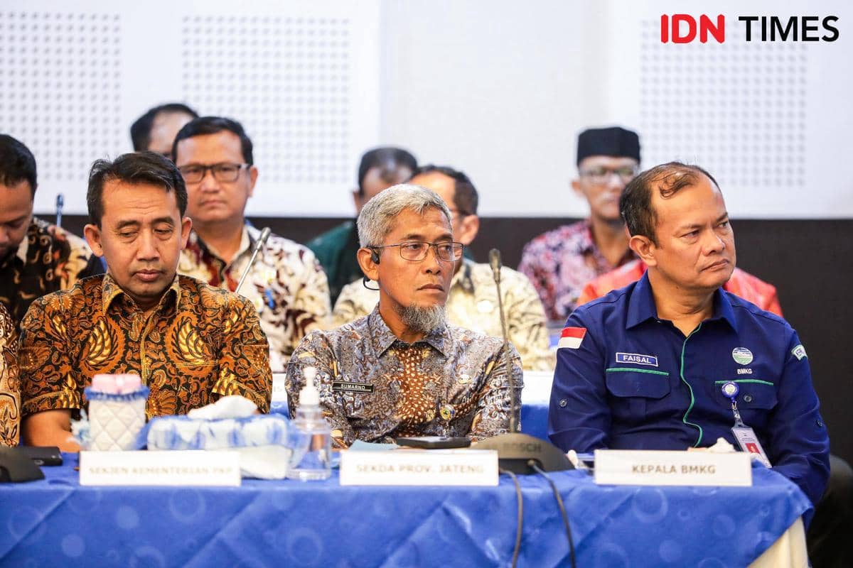 Walah! Jateng Bakal Diguyur Hujan Deras saat Arus Mudik 2026