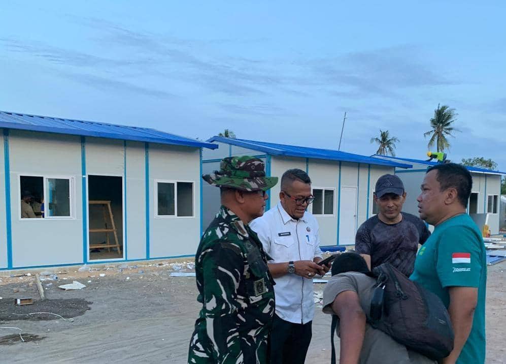 Menko Djamari Targetkan Pembangunan 104 Huntap Selesai Akhir Maret