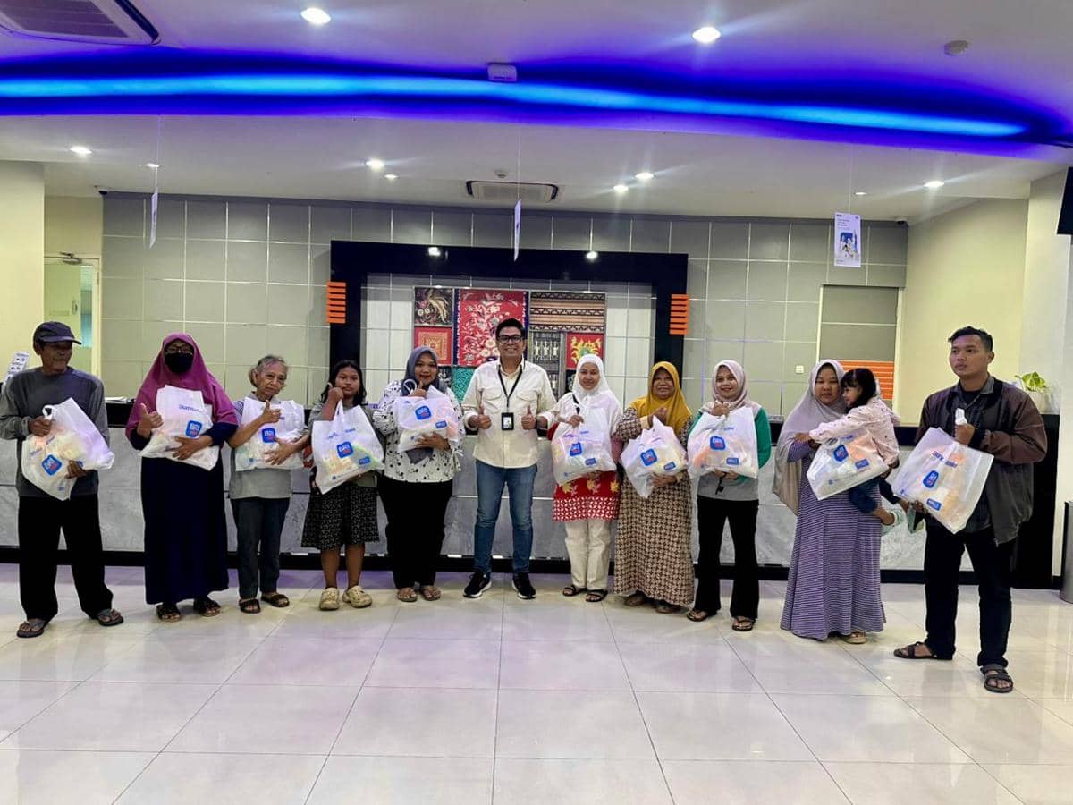 bri kendal, takjil gratis, berbagi ramadan