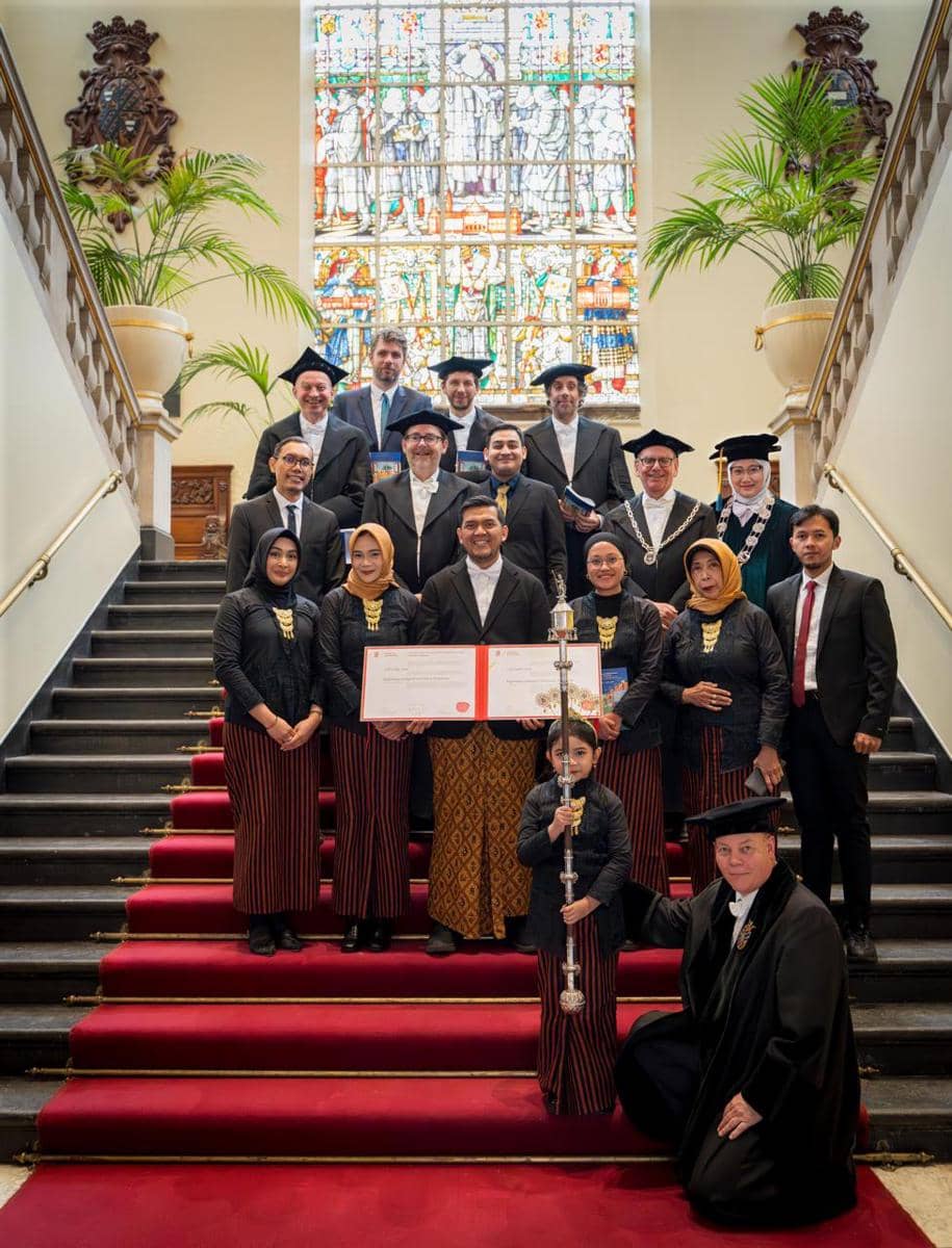 Dari Unair ke Groningen: Dokter Yufi Raih PhD Lewat Riset 12 Tahun