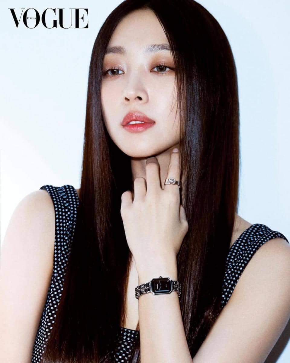 Jo Bo Ah (instagram.com/xxadoraa)