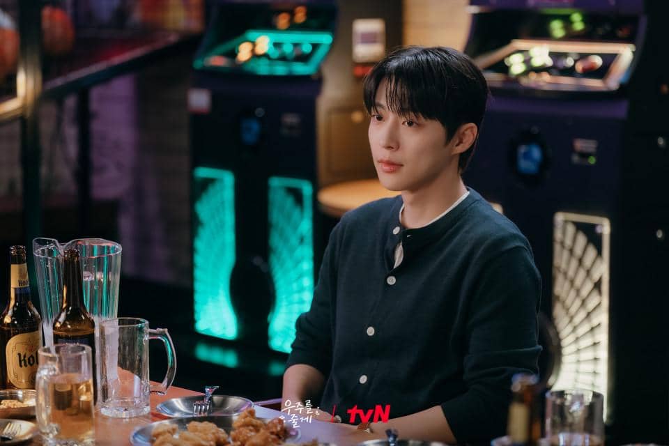 7 Tanda Sun Tae Hyung Mengalami Attachment Issue di Our Universe