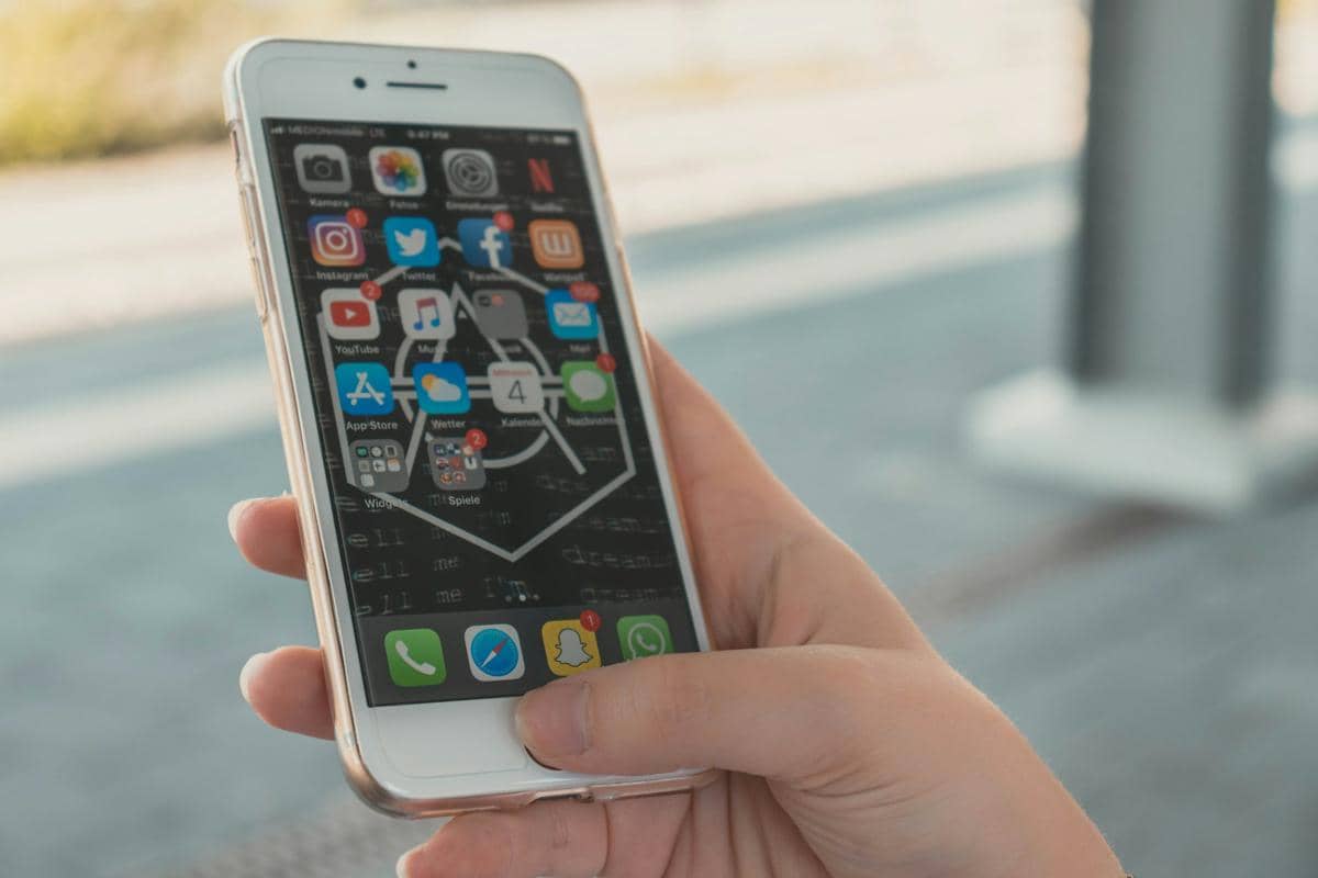 Kenapa HP Tak Boleh Kena Panas? Bisa Menimbulkan Masalah!