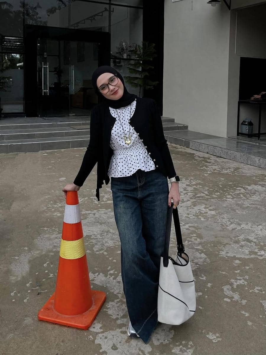 Outfit ala Lisna Feri