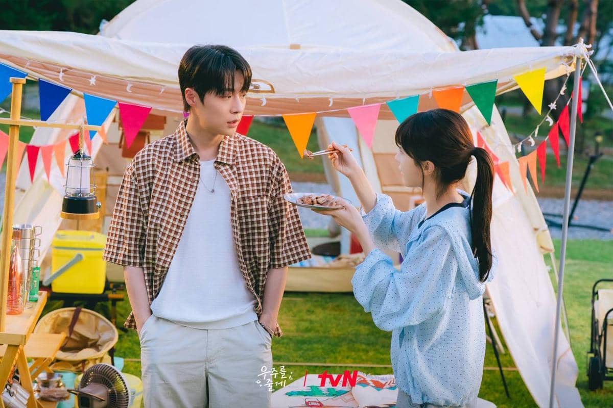 7 Fakta Kisah Cinta Segitiga di Drama Our Universe, Klise Bikin Baper 