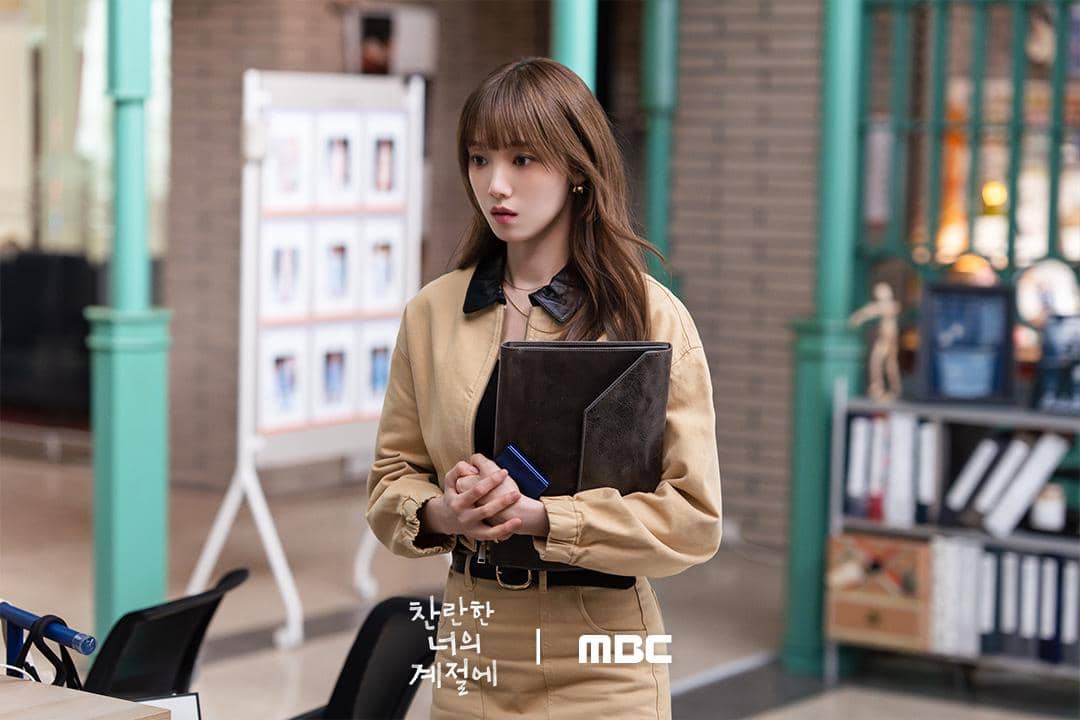 Cuplikan drama Korea In Your Radiant Season