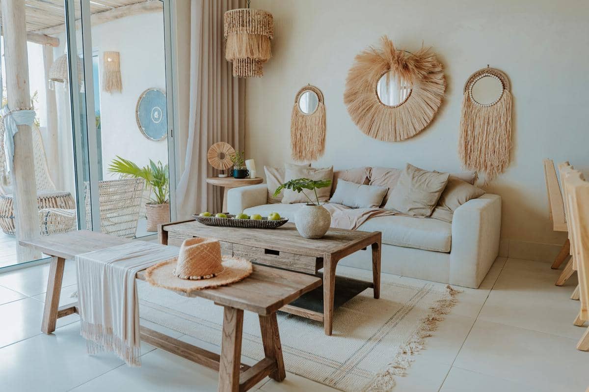 5 Inspirasi Interior Rumah Gaya Modern Tropical yang Fresh dan Cozy