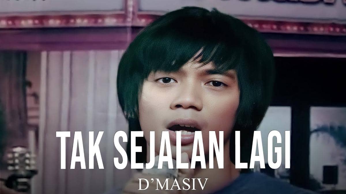 cuplikan video klip "Tak Sejalan Lagi"