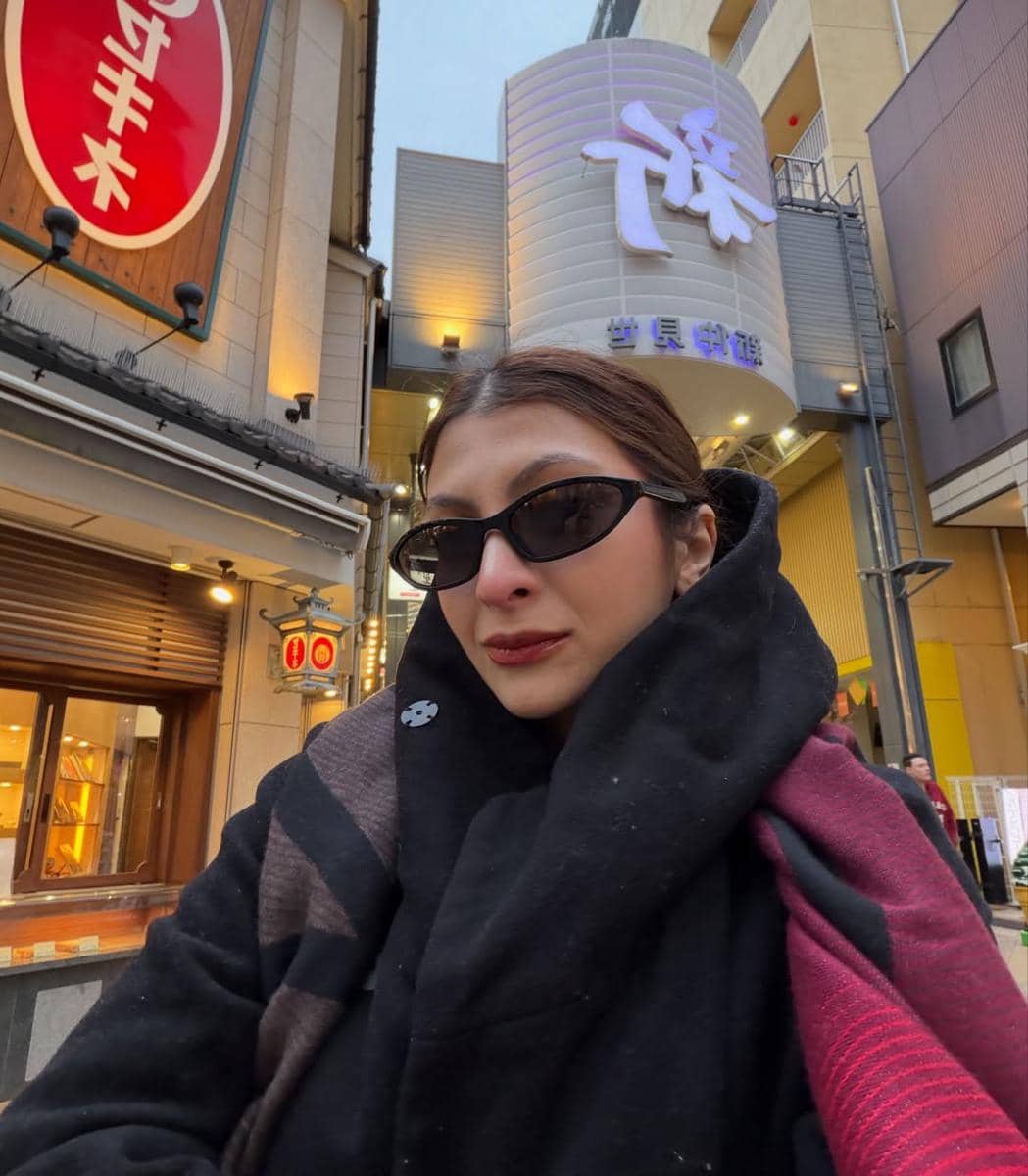 Sarah Keihl jalan-jalan di Asakusa