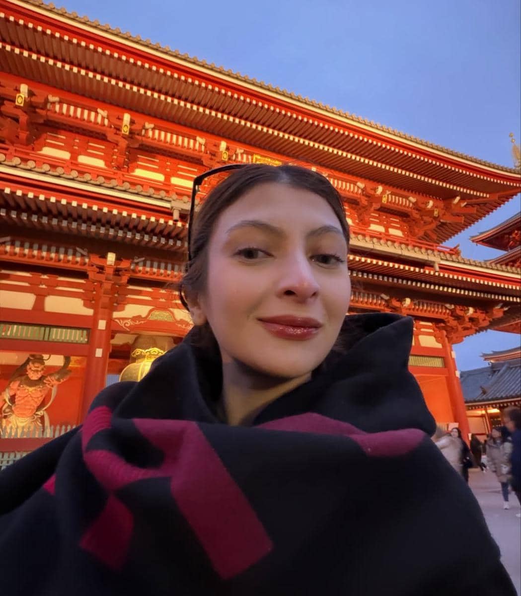 Sarah Keihl jalan-jalan di Asakusa