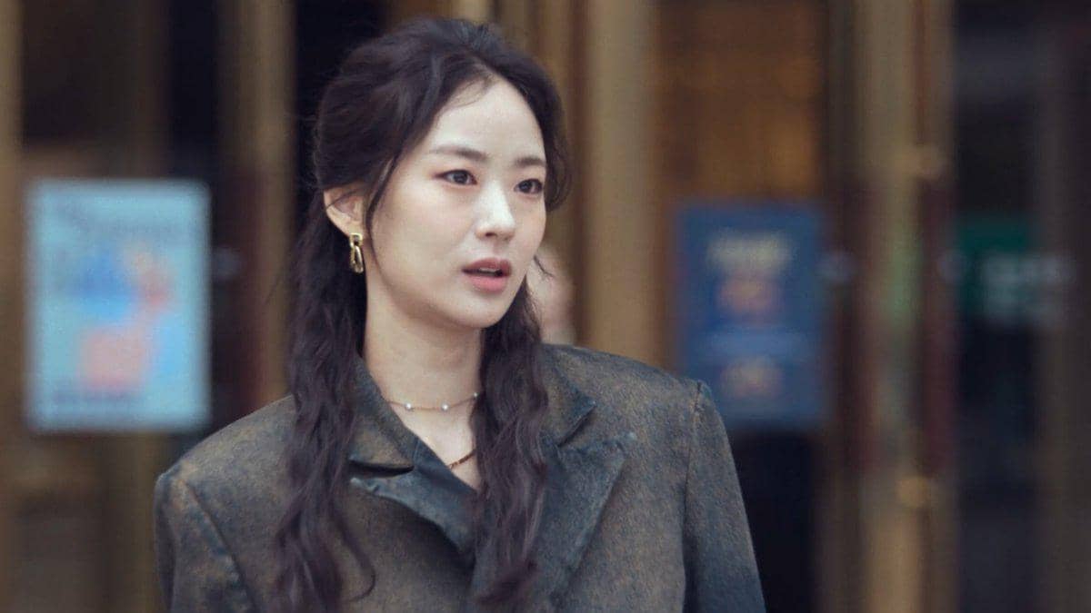 still cut drama The Art of Sarah