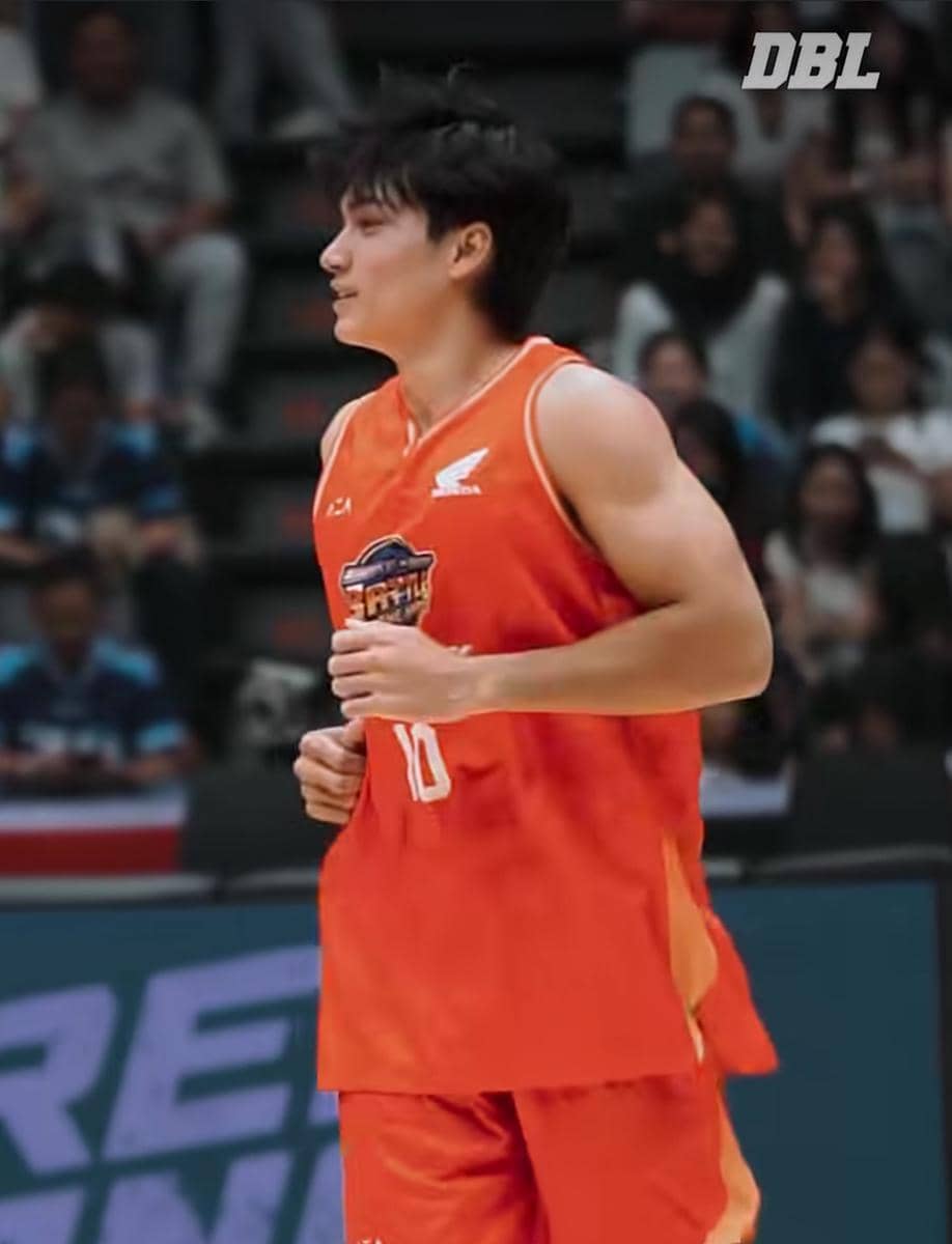 Oliver Roberts asmara gen z