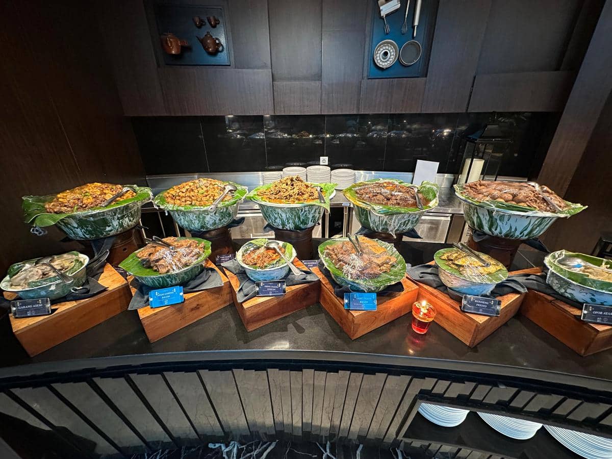 [QUIZ] Iftar Bareng Makin Seru! Tebak Rekomendasi Hotel di Bandung Ini