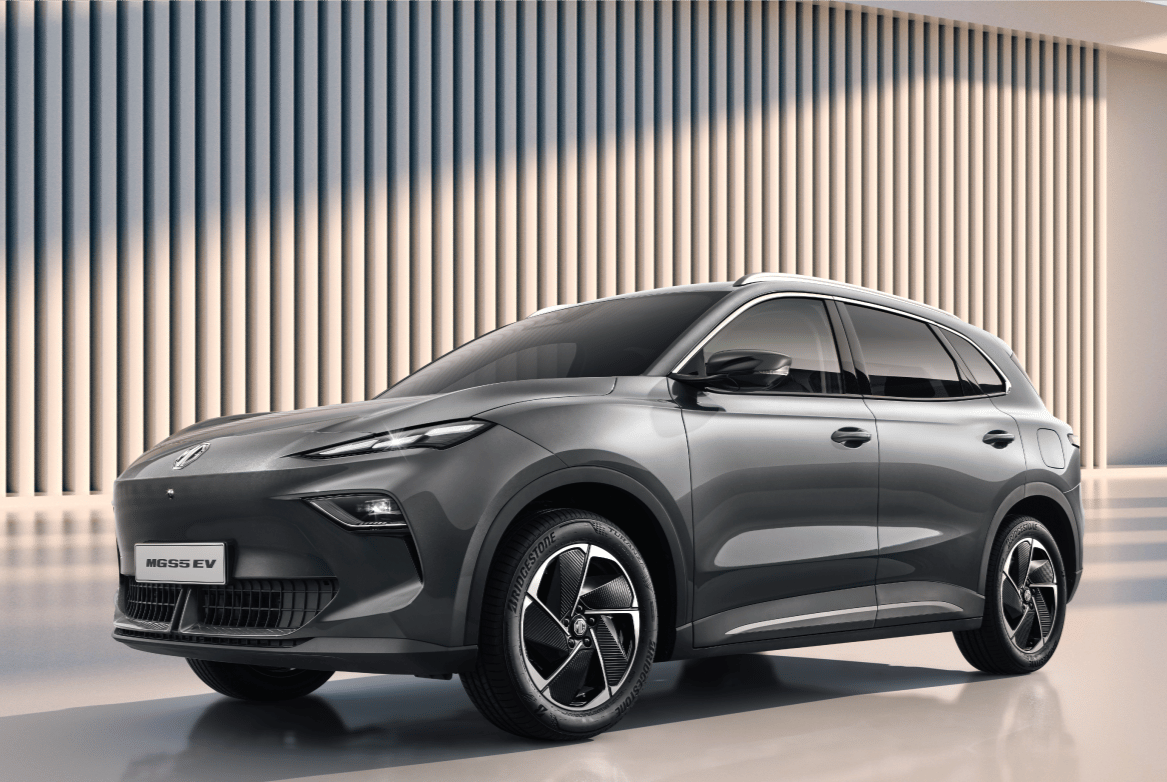 Interior dan eksterior MGS5 EV